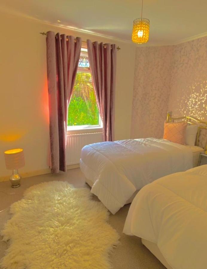 Beautiful Sea View 2 Bed Home Port Glasgow Exterior photo