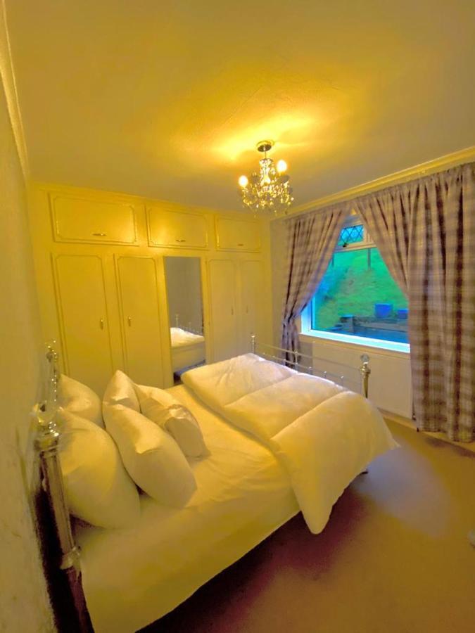 Beautiful Sea View 2 Bed Home Port Glasgow Exterior photo