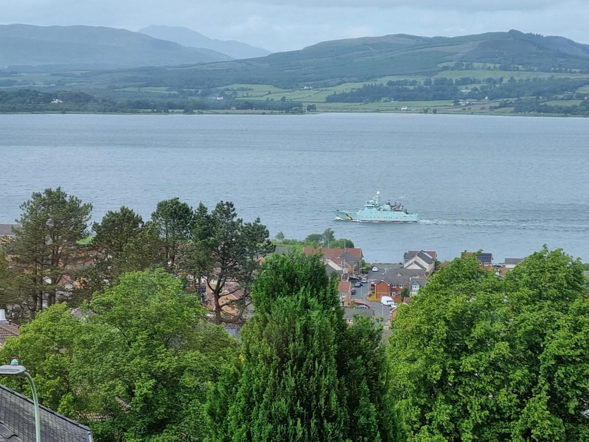 Beautiful Sea View 2 Bed Home Port Glasgow Exterior photo